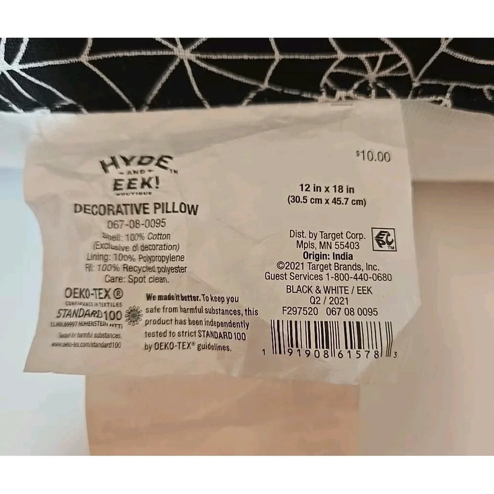 Hyde‎ & Eek!- EEK! Halloween Decorative Lumbar  Pillows, Black & White 12